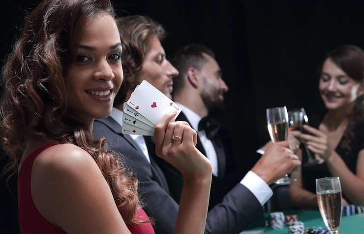 6l6gc Cómo funciona Texas Hold'em Bonus en nuestro lobby